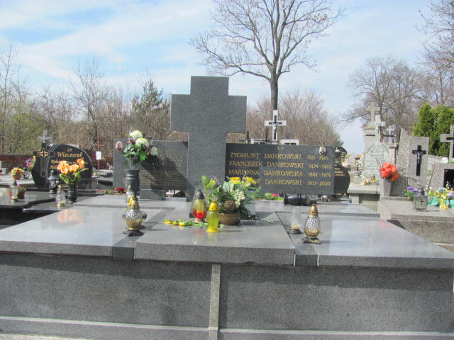 Grób Stanisław Dankowski