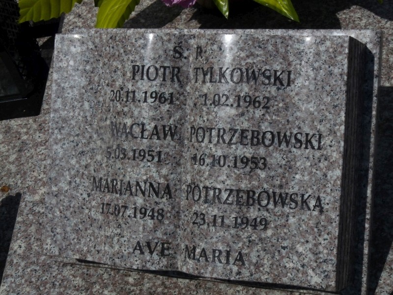 Grób Piotr Tylkowski